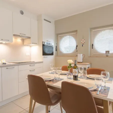 아파트 Estepona With Parking By Interhome